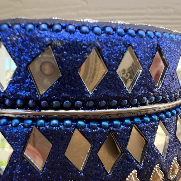 Mexicali Blues Glitter & Mirrors 4.5" x 4.5" Cookie Box Deco - Picture 9 of 10